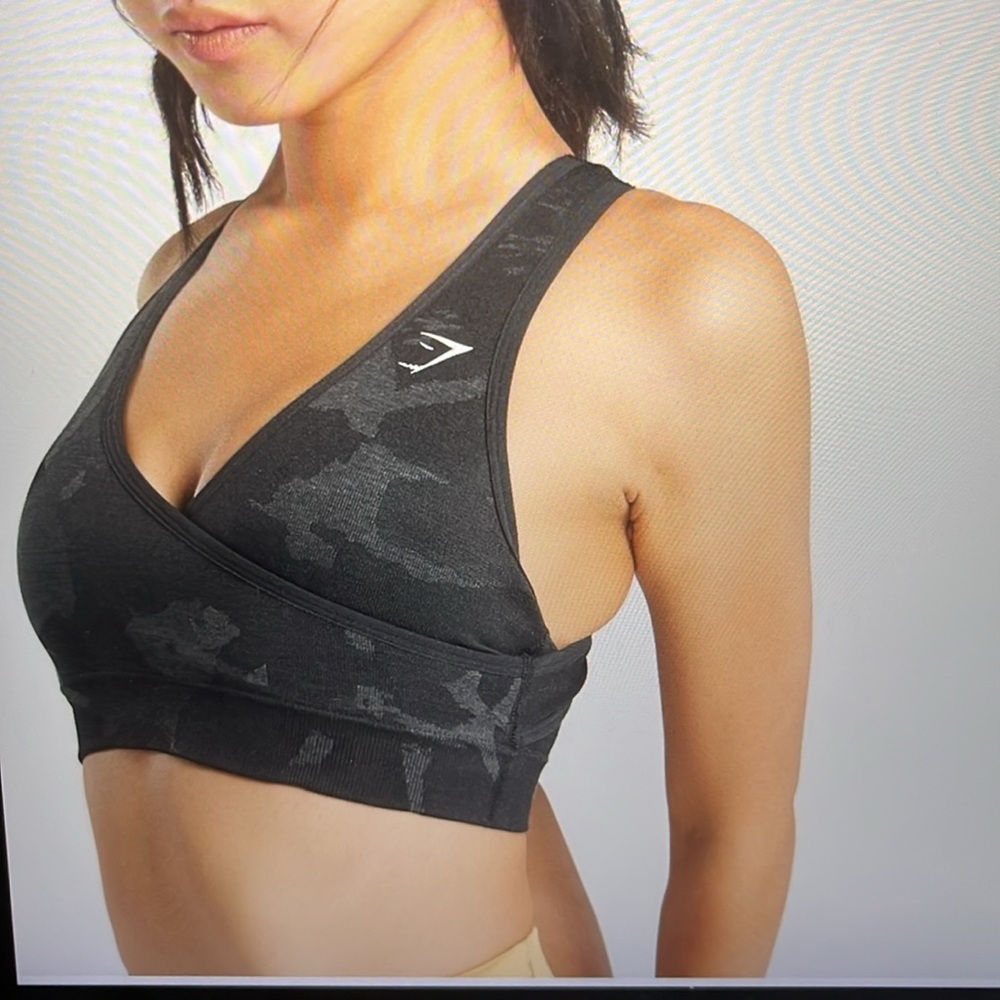 Gymshark | Black Camo Sports Bra | size XS